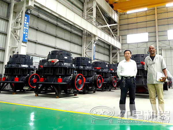 復(fù)合圓錐破碎機(jī)，私人訂制價(jià)格更實(shí)惠